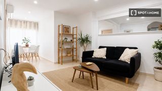 Miete Etagenwohnung in La Creu del Grau. Se alquila piso de 3 habitaciones en la creu del grau.
