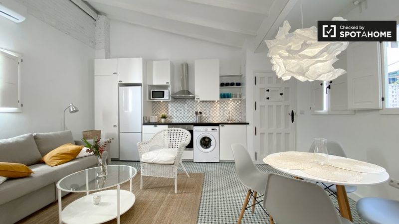 Foto 178cc6c0-deee-4449-b771-a8234f450d3f. Rent flat with heating in Barrio Benicalap Valencia