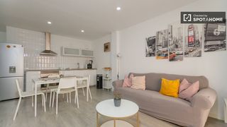Location Appartement à L´Amistat. Piso de 4 dormitorios en alquiler en lamistat, valencia