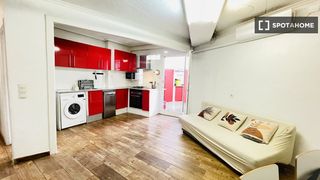 Rent Flat in El Grau. Piso de 3 habitaciones en alquiler en el grau, valencia