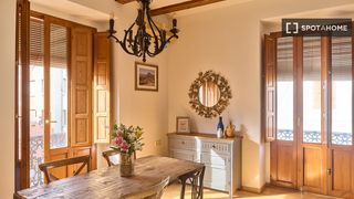 Affitto Appartamento in La Roqueta. Apartamento de 1 dormitorio en alquiler en la roqueta, valencia