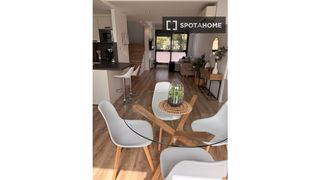 Alquiler Piso en San Antonio de Benagéber. Apartamento de 3 habitaciones en alquiler en leliana, valencia.