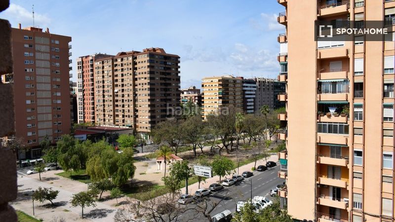 Foto a6751bfe-176a-4044-a88b-e5040b7ae2ed. Lloguer pis amb calefacció a Ciutat Jardí Valencia