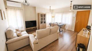 Lloguer Pis a Olimar-Carambolo-Atalaya de Levante. Piso de 3 habitaciones en alquiler, chiva