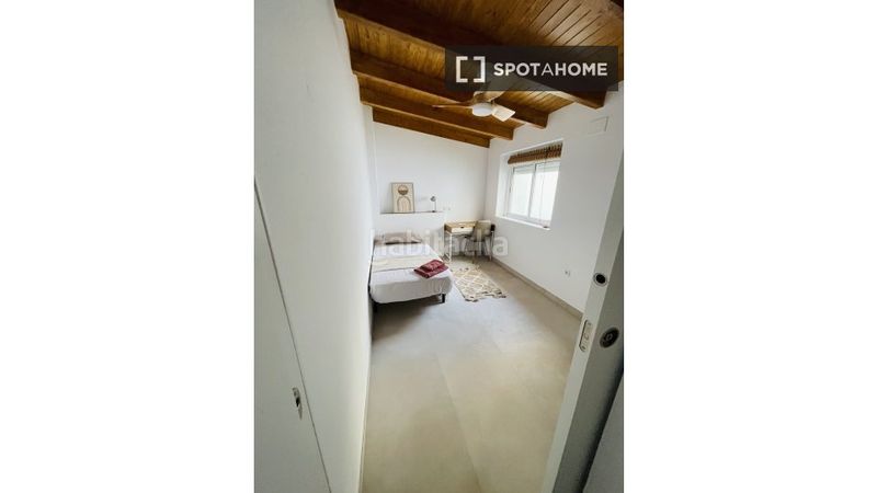 Foto e41230df-77aa-4faa-9435-50237658fd24. Rent flat with heating in Albors Valencia