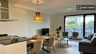 Rent Flat in La Punta. Apartamento de 3 habitaciones en alquiler en la punta, valencia.