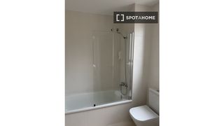 Rent Flat in El Faro. Piso de 3 habitaciones en alquiler en cullera, valencia