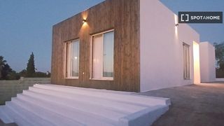 Rent Flat in Montroi / Montroy. Apartamento de 2 dormitorios en alquiler en valencia