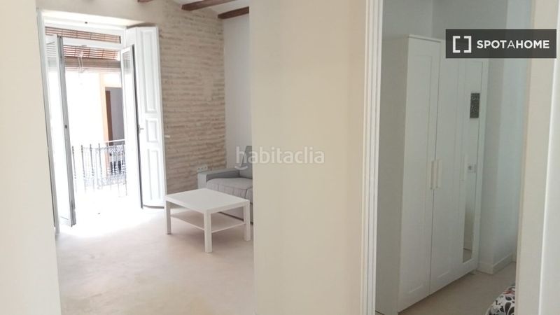 Foto 63e9b0e0-629e-4d90-af97-fbb99ce5faf4. Lloguer pis amb calefacció a El Carme Valencia