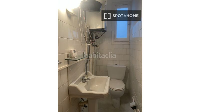 Foto 463ee0aa-f93a-40ff-9f1b-a8eb35c2e508. Rent flat with heating in La Seu Valencia