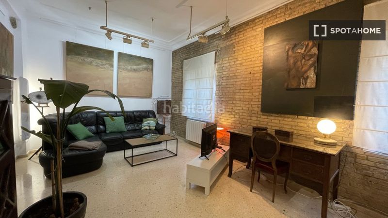 Foto 8e0fe033-3963-4f16-9ac9-4c7da857a0b8. Rent flat with heating in La Seu Valencia