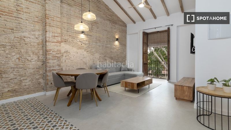 Foto 160824cd-20e9-49af-b007-38ec00778b42. Rent flat with heating in Barrio de Patraix Valencia