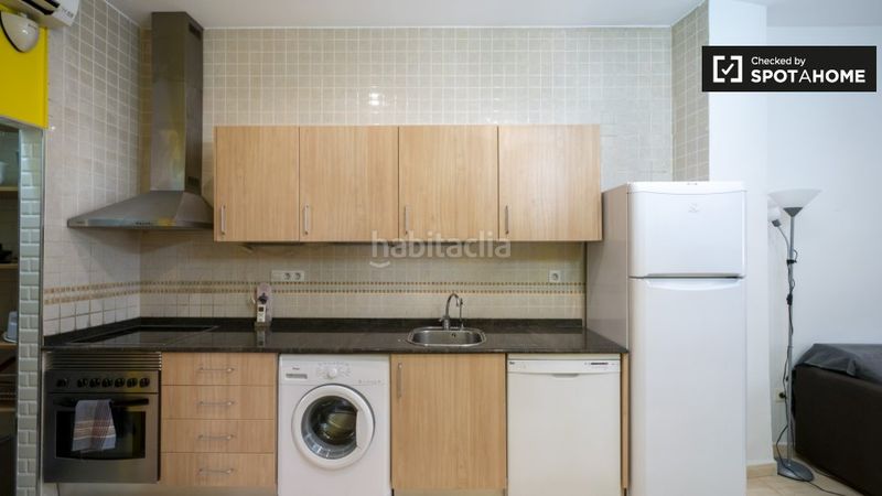 Foto c43e1bd2-ae08-46e1-8293-dbcbcfca5f89. Lloguer pis amb calefacció a Russafa Valencia