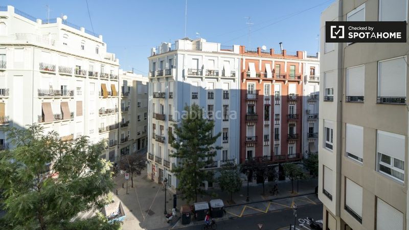 Foto 92d84046-e764-4d31-8d8e-65ec6bd85e6e. Lloguer pis amb calefacció a Russafa Valencia