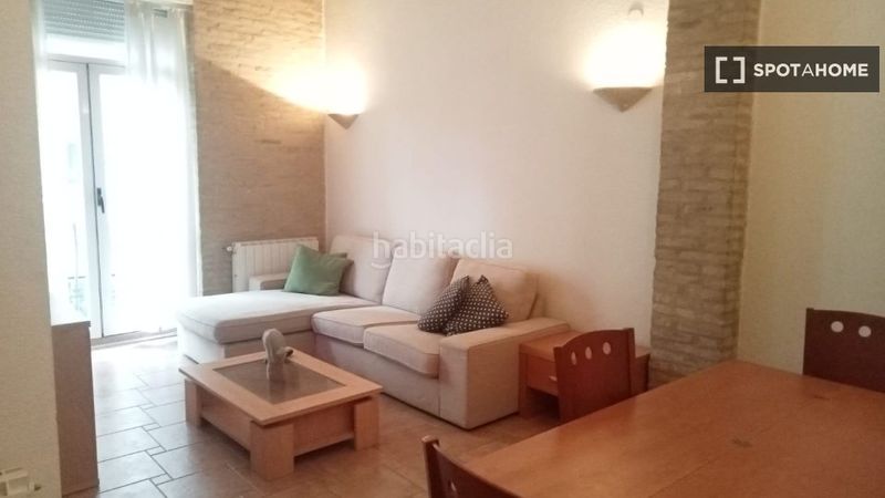 Foto 86518446-fc1c-4bfa-ad59-b34d84207ed9. Rent flat with heating in Russafa Valencia