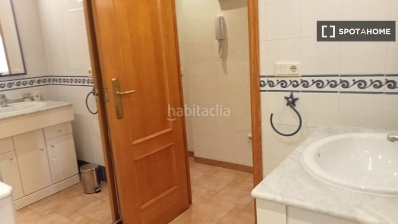 Foto e07f5fc3-4e9a-4316-99d6-1429a9f2ef4e. Rent flat with heating in Russafa Valencia