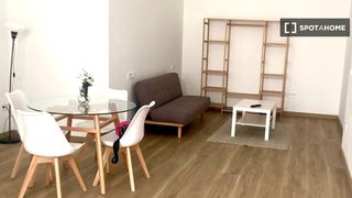 Miete Etagenwohnung in Torrefiel. Estudio en alquiler en torrefiel, valencia