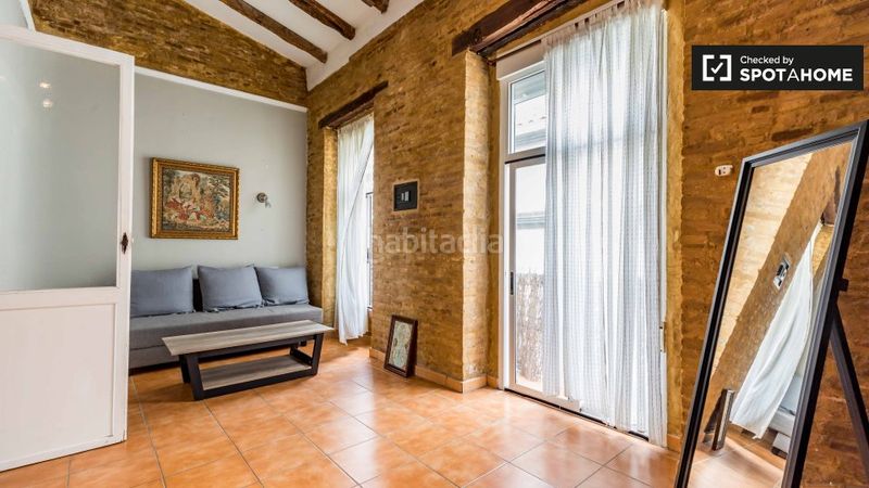 Foto 522846e0-053b-4931-bef9-01563d7e4315. Rent flat with heating in El Carme Valencia