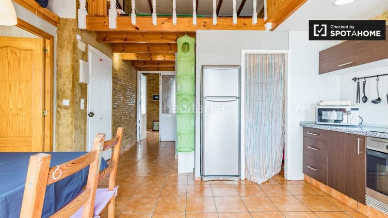 Foto f2468e0a-e8b2-4151-8c0a-efe667490090. Rent flat with heating in El Carme Valencia