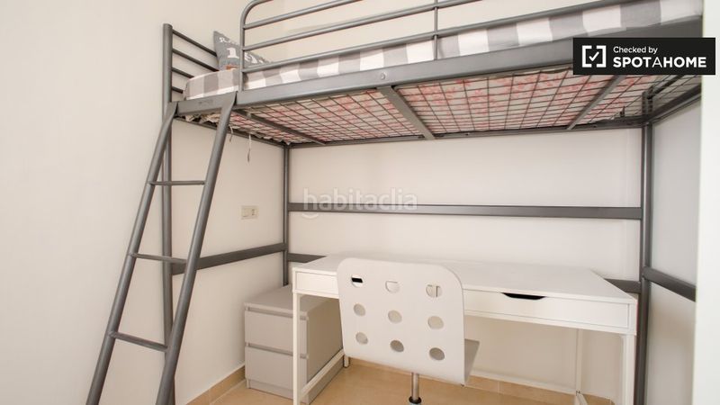 Foto 0c2815bc-e212-4c9a-9062-145caec859f2. Rent flat with heating in Els Orriols Valencia