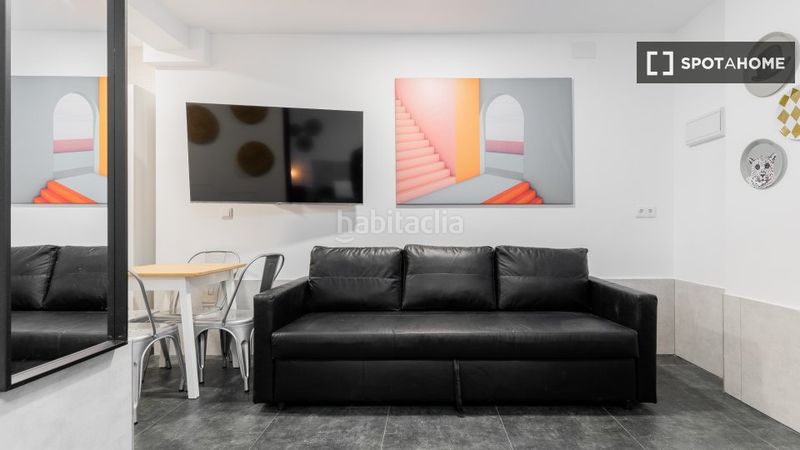 Foto 82cbdbb0-dc8d-41a8-815c-95747aee2874. Rent flat with heating in Marxalenes Valencia