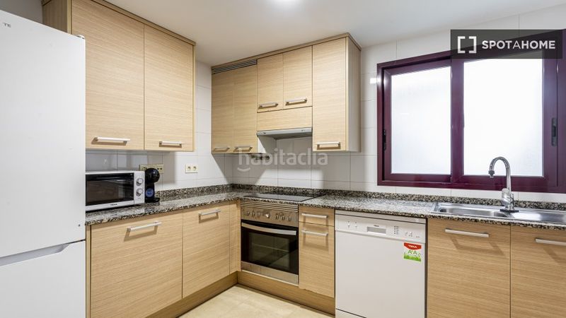 Foto 244fde17-0ab8-4f56-820e-952285966b23. Rent flat with heating in Barrio de Patraix Valencia