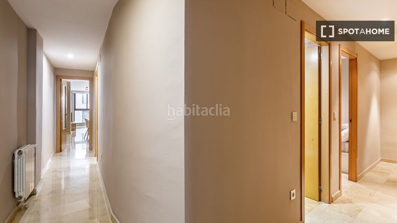 Foto f81371f9-ac5e-47c0-a8a8-94a0907f0350. Rent flat with heating in Barrio de Patraix Valencia
