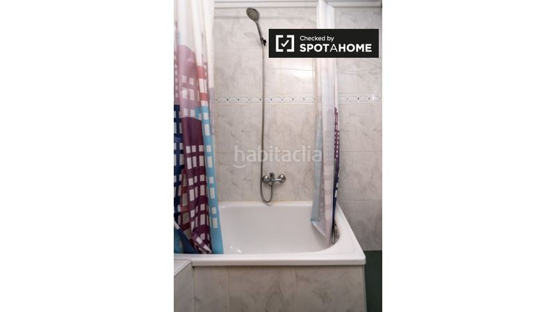 Foto b166e388-bb40-490e-b3a8-1daf2c668c0d. Lloguer pis amb calefacció a Aiora Valencia