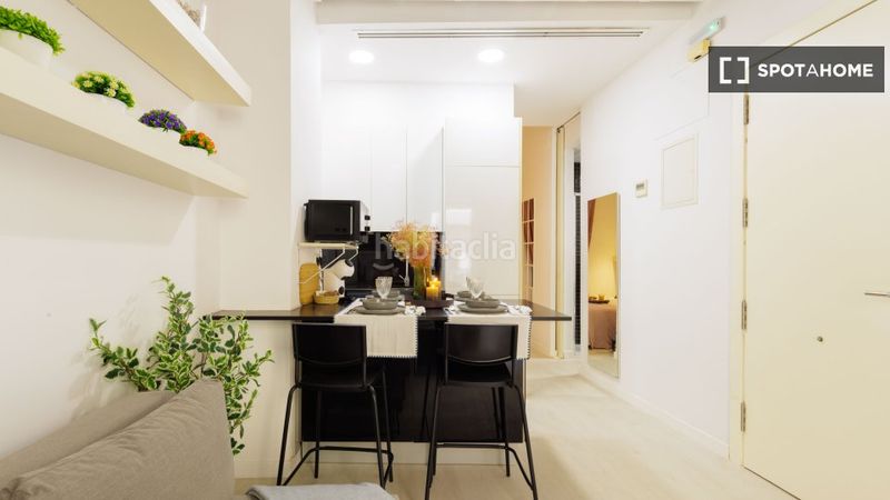 Foto 2f4ad085-973f-42a8-817a-fd191ccd6b8d. Rent flat with heating in La Seu Valencia
