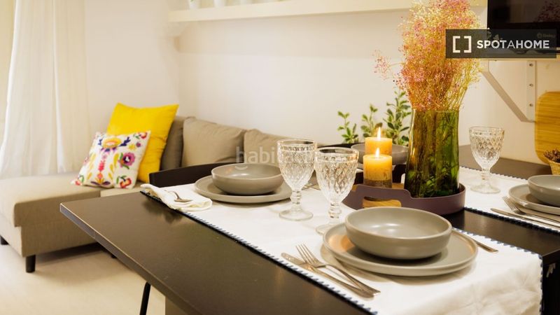 Foto 62995a7a-4a69-4744-9619-f7ed0ddb6dea. Rent flat with heating in La Seu Valencia