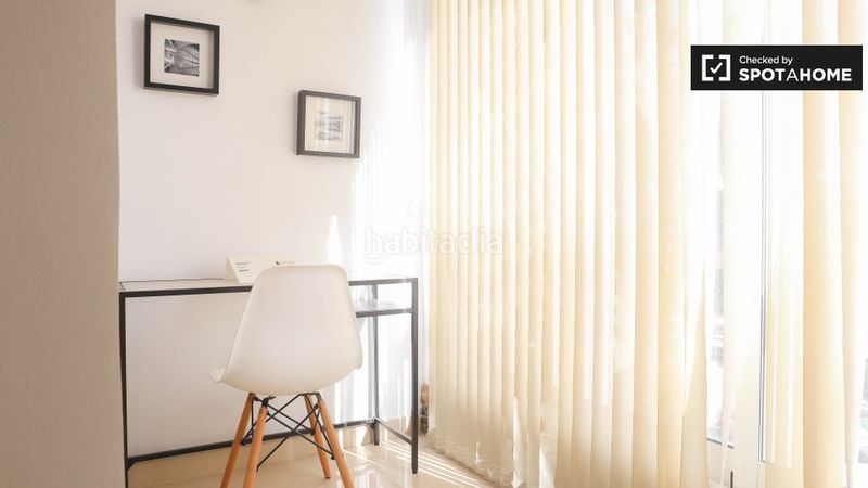 Foto c4aa5989-d8d8-4d77-be3c-2ac2d35bd36f. Rent flat with heating in Barrio de Campanar Valencia