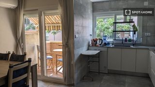 Rent Flat in Malva Rosa. Piso en alquiler de 3 dormitorios en la malvarosa, valencia