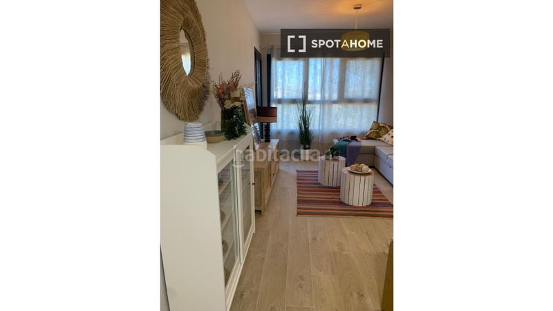 Foto c2b35b97-5471-4ba6-b52f-04616aa738ba. Rent flat with heating in Ciutat Jardí Valencia