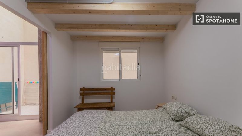 Foto dcbe4219-62cf-401e-95d8-def23136d821. Rent flat with heating in Nou Moles Valencia