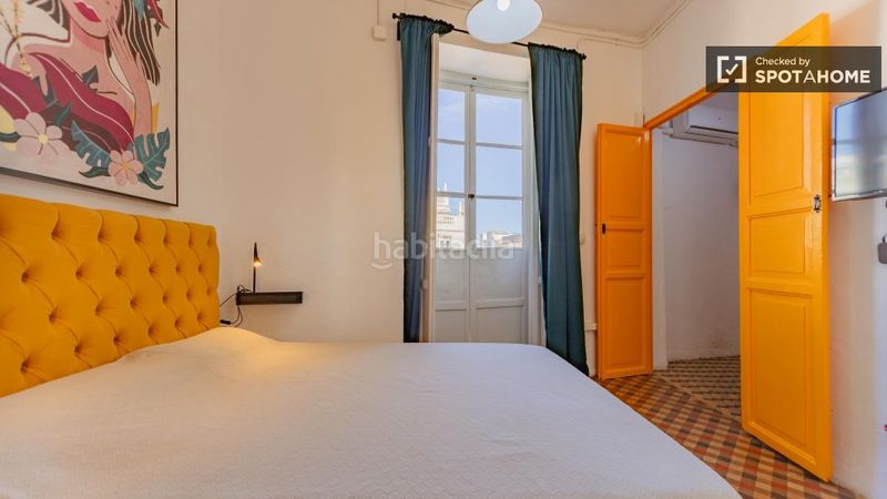 Foto 6a52a6ad-4c92-425c-944a-43cb357671b5. Rent flat with heating in El Carme Valencia