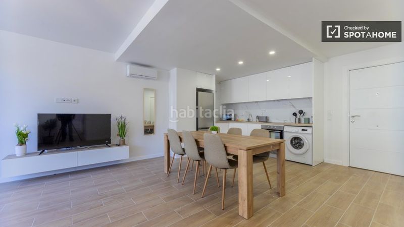 Foto ba181e9a-dc71-41f1-8158-cd127fbfd26a. Rent flat with heating in Aiora Valencia