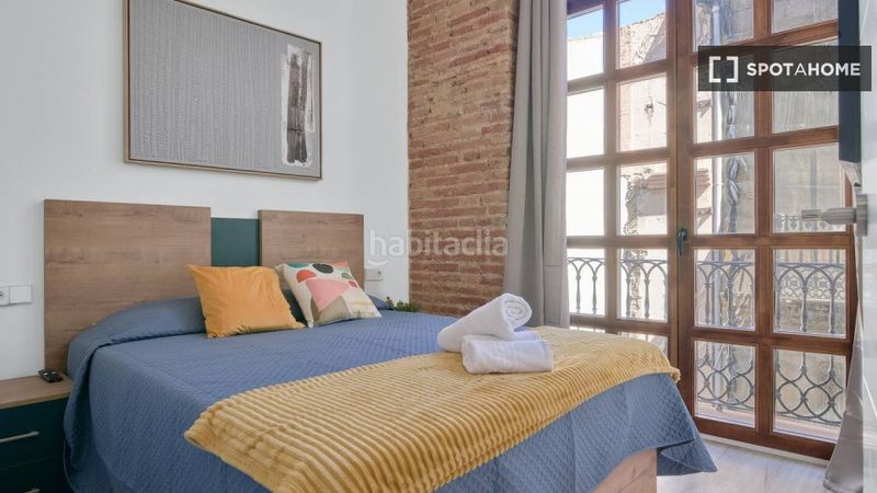 Foto ac0cd3f8-4201-452c-b367-e54624902061. Lloguer pis amb calefacció a El Pilar Valencia