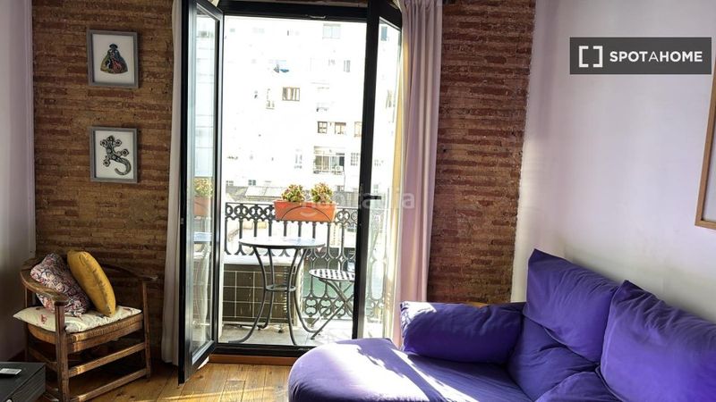 Foto 924954d3-a794-45f6-9d37-319c4abef4e8. Rent flat with heating in Russafa Valencia