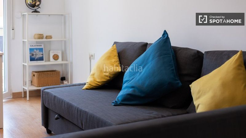 Foto 80c57046-6020-4abb-97d8-981ba5ceb30e. Rent flat with heating in Aiora Valencia