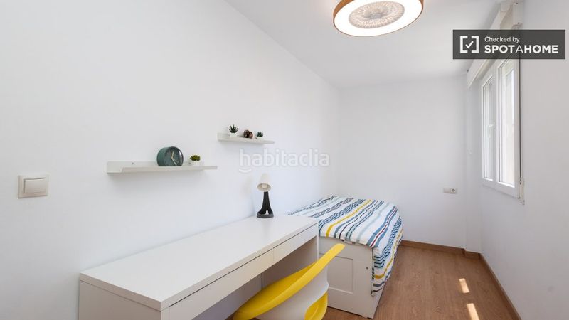 Foto c6dfa4ad-f4b0-4d91-bae7-708436529a54. Rent flat with heating in Aiora Valencia