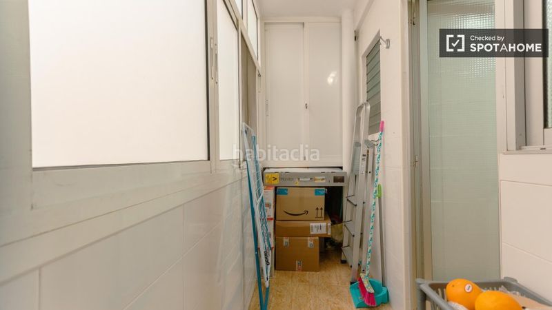 Foto ba33617a-0da5-417c-8273-186cbf02f20c. Lloguer pis amb calefacció a Natzaret Valencia