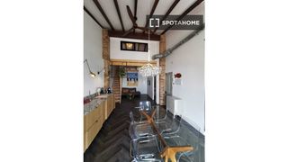 Miete Etagenwohnung in Russafa. Apartamento de 2 dormitorios en alquiler en russafa, valencia
