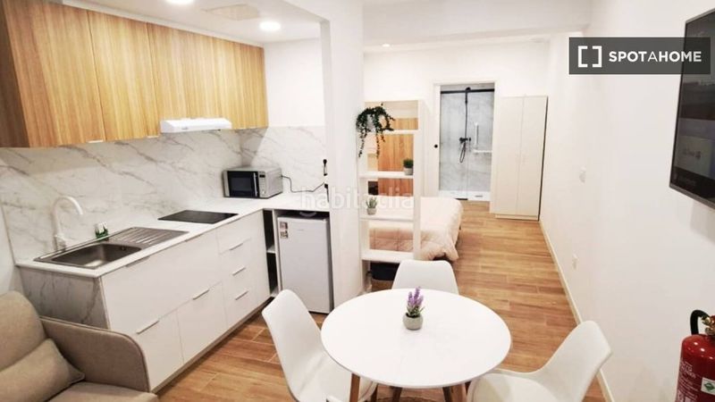 Foto 5ff07f4f-9140-425b-9062-db0eb7d9eb6b. Rent flat with heating in Albors Valencia