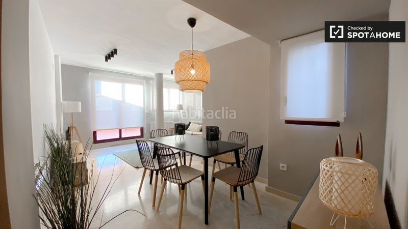 Foto 2ea46582-e76b-435d-89c5-129d63ad74dc. Rent flat with heating in Barrio de Patraix Valencia