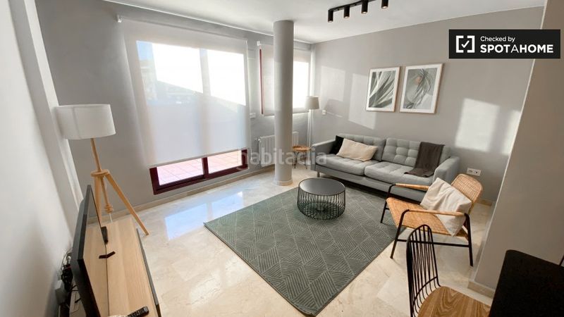 Foto d7d6fd66-7ec6-4eb9-ac70-bcd3d483876b. Rent flat with heating in Barrio de Patraix Valencia