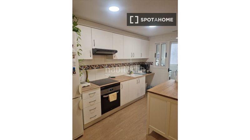 Foto c62aff00-5e81-4de1-a94e-7343f15d28db. Rent flat with heating in La Constitución-Canaleta Mislata