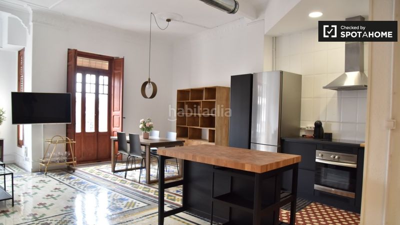 Foto 28b57f4e-0fe0-443d-98fc-cba2c62f18fb. Rent flat with heating in El Botànic Valencia
