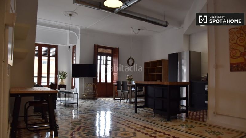 Foto ef3a22d8-549d-4253-901b-57906d2b12d6. Rent flat with heating in El Botànic Valencia