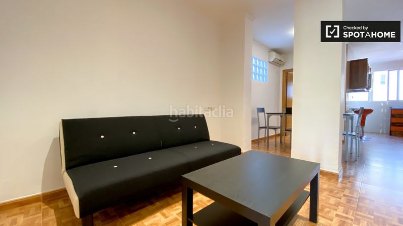 Foto 5d4d5b67-847f-4664-8aa9-b7cdc9e0c0ce. Lloguer pis amb calefacció a El Cabanyal-El Canyamelar Valencia