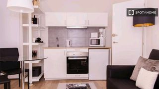 Rent Flat in Sant Francesc. Estudio en alquiler en el mercat, valencia
